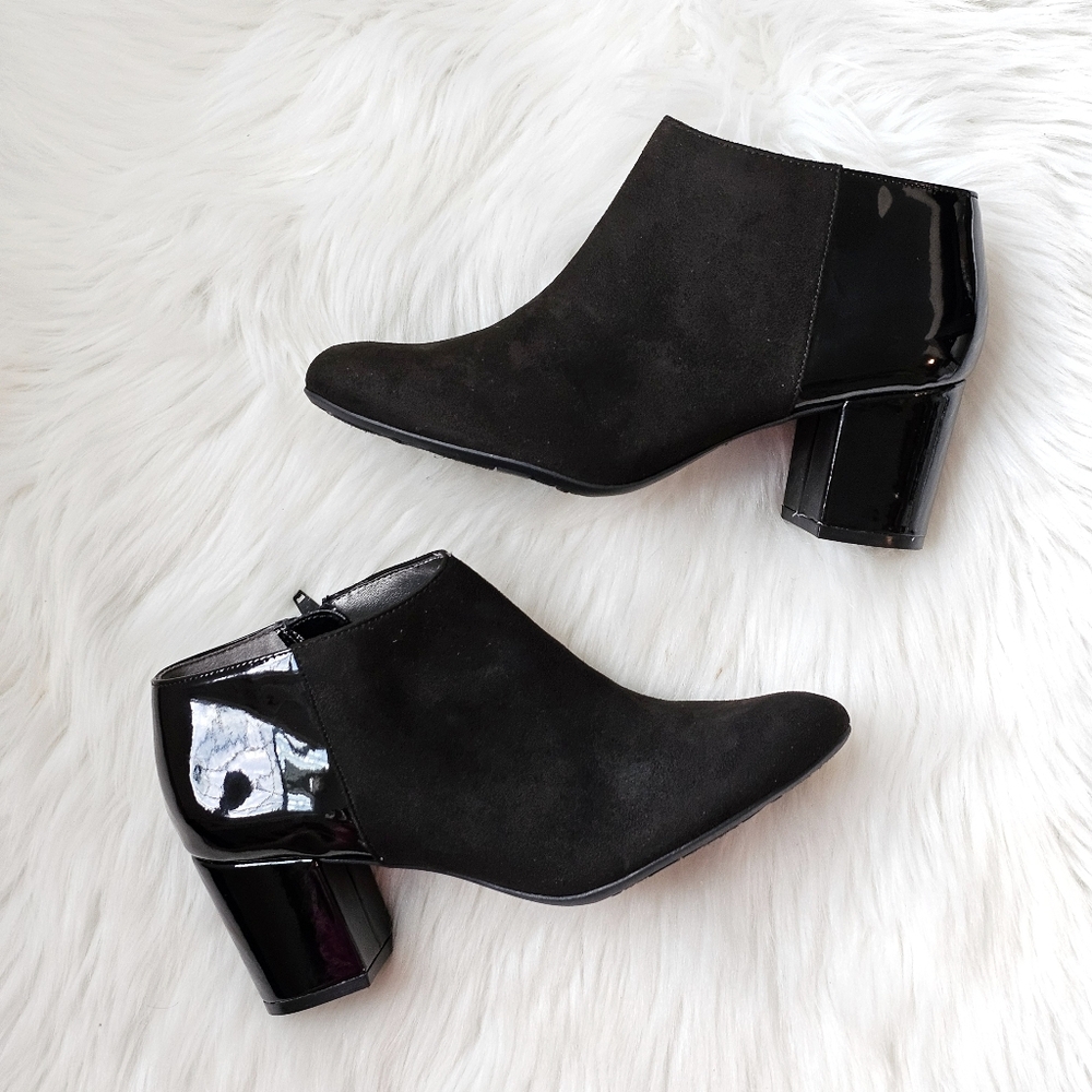 NWOT LifeStride Women's Parigi Casual Ankle Black Booties 2.5" Heel, Size 8.5M